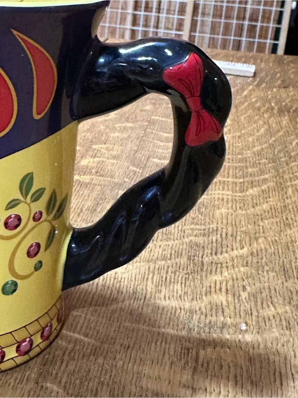 Disney Parks Snow White mug glitter coffee Tea